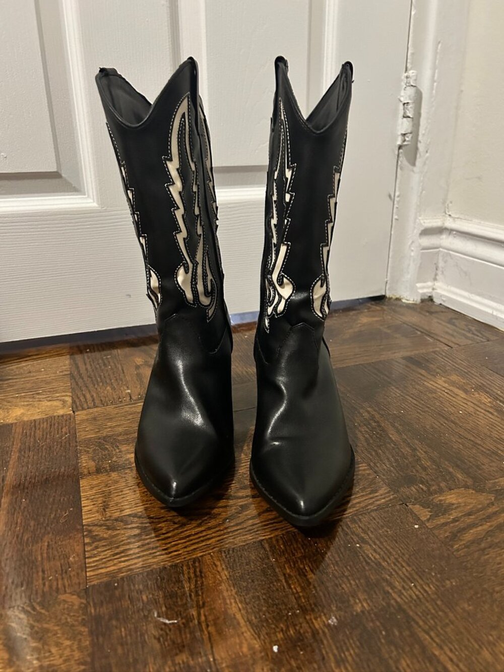Billini Cowboy Boots - Size 6 - Picture 3 of 8